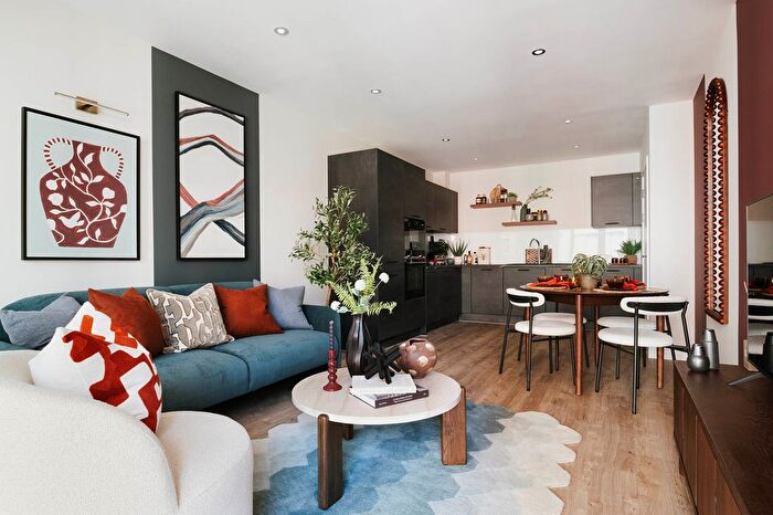 2 Bedroom Flat For Sale In Fish Island Point, Monier Road, Hackney Wick, Tower Hamlets, E3