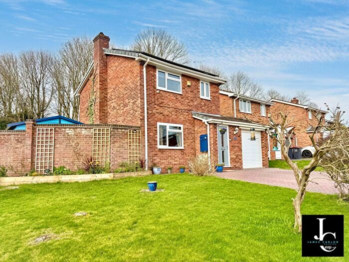 3 Bedroom Detached House For Sale In Lambeth Drive, Stirchley, Telford, TF3