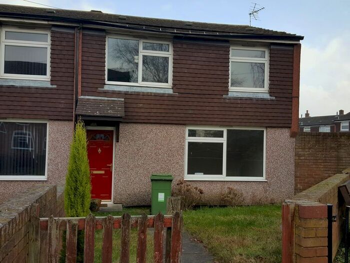 3 Bedroom Terraced House To Rent In Ash Lea Drive, Donnington, Telford, TF2