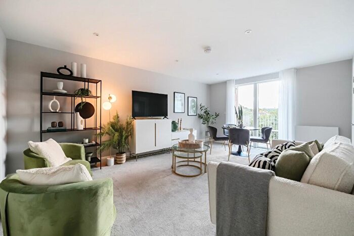 1 Bedroom Retirement Property To Rent In Wycombe Lane, HP10