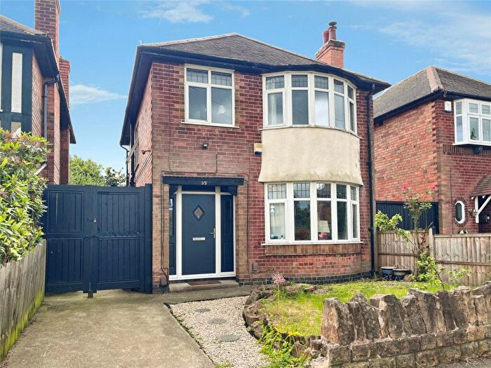3 Bedroom Detached House For Sale In Runswick Drive, Wollaton, Nottingham, NG8