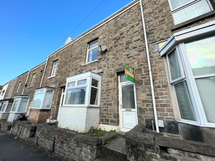 2 Bedroom House To Rent In North Hill Road, Swansea, SA1