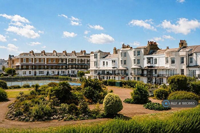 1 Bedroom Flat To Rent In Spencer Square, Ramsgate, CT11
