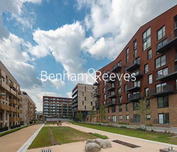 1 Bedroom Apartment To Rent In Ashton Reach, London, SE16