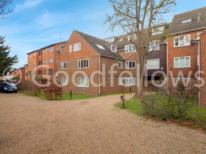 1 Bedroom Apartment To Rent In Grove Road, Sutton, SM1