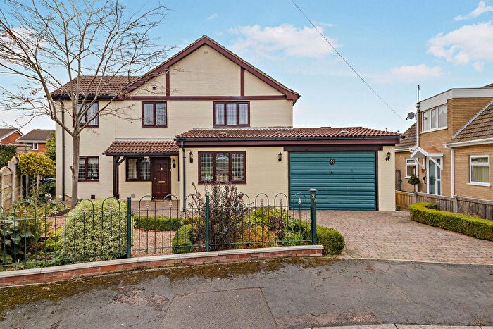4 Bedroom Detached House For Sale In Norman Drive, Doncaster, DN7