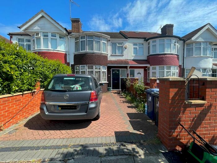 3 Bedroom Terraced House To Rent In Hodder Drive, Greenford, Greater London, UB6