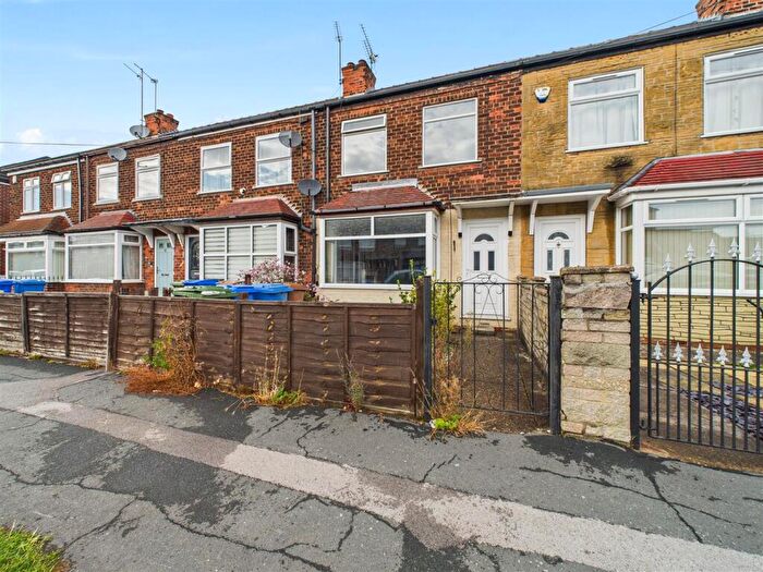 2 Bedroom Terraced House For Sale In Bedford Road, Hessle, HU13