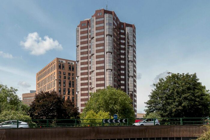 1 Bedroom Flat To Rent In Metropolitan House, Hagley Road, B16