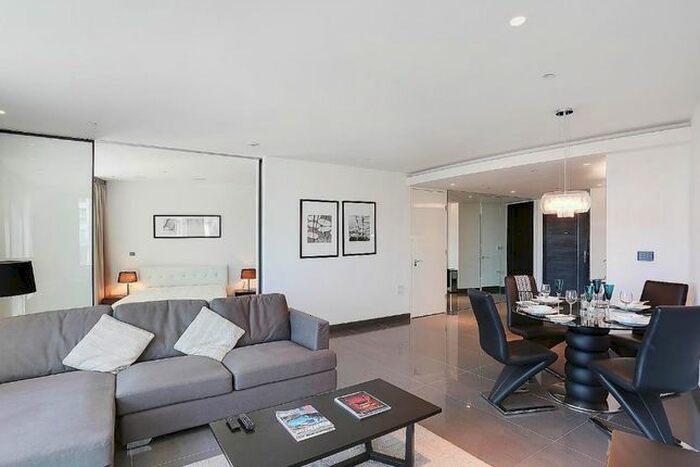 1 Bedroom Flat To Rent In St. George Wharf, London, SW8