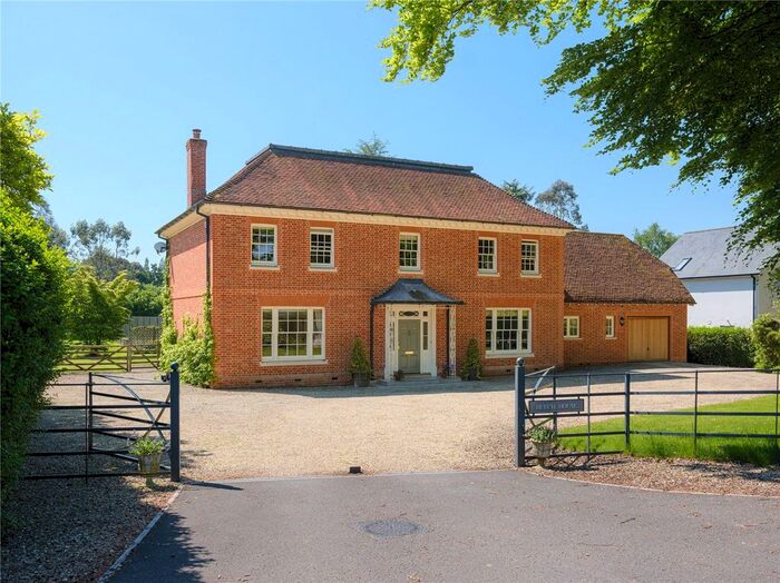 4 Bedroom Detached House For Sale In Milton Lilbourne, Pewsey, SN9