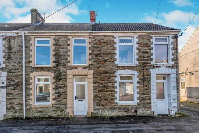 3 Bedroom Semi-Detached House To Rent In Loughor Road, Gorseinon, Swansea, SA4