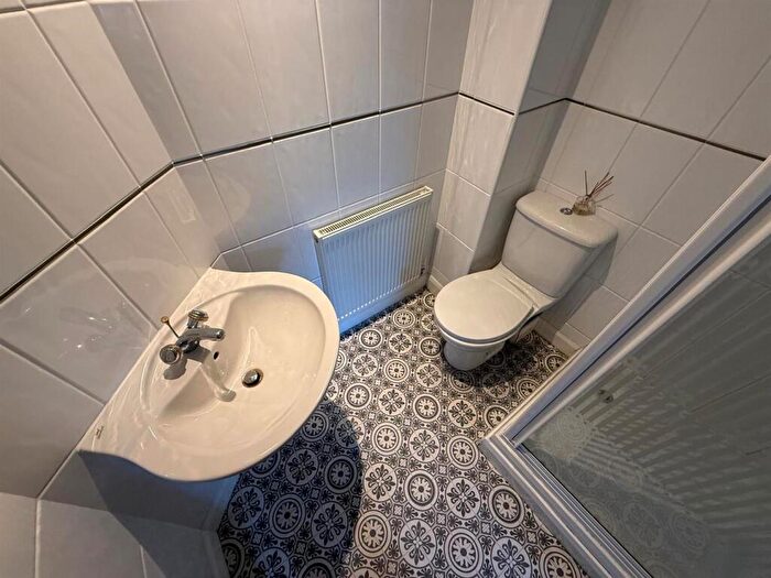 2 Bedroom Apartment To Rent In Edenhurst Apartments, Haslingden, BB4