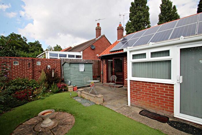 2 Bedroom Detached Bungalow To Rent In Swan Close, Colchester, CO4