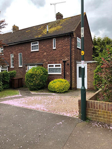 2 Bedroom Semi Detached House To Rent In Swingate Avenue, Rochester, ME3