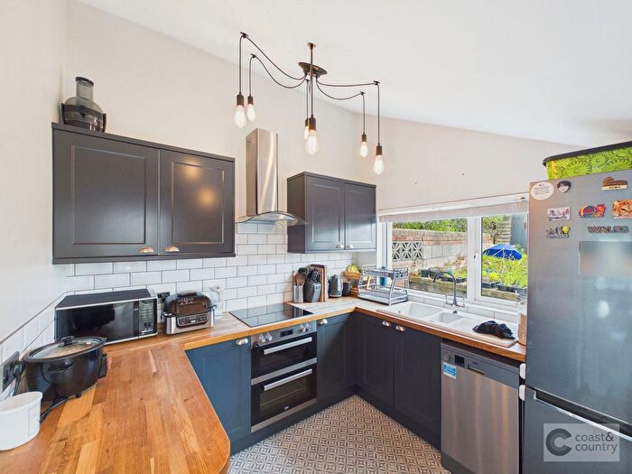 2 Bedroom Semi-Detached House For Sale In Westhill Terrace, Kingskerswell, TQ12