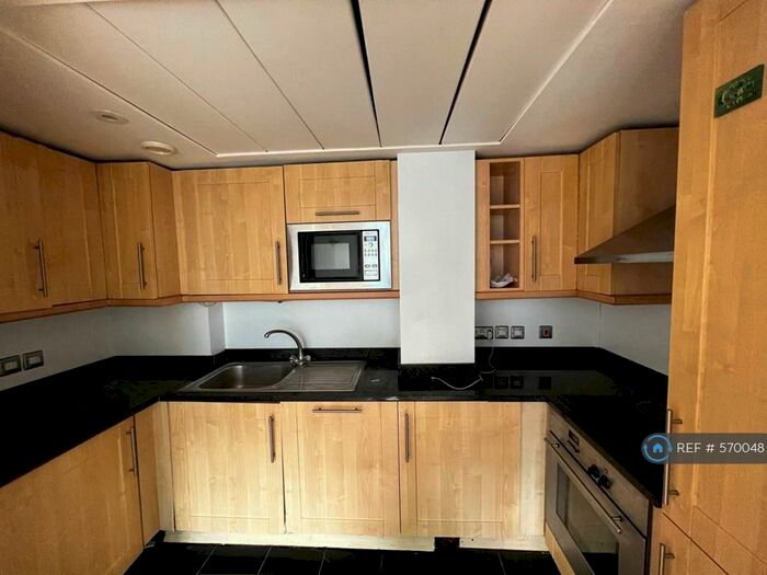 2 Bedroom Flat To Rent In Platinum House, Harrow, HA1