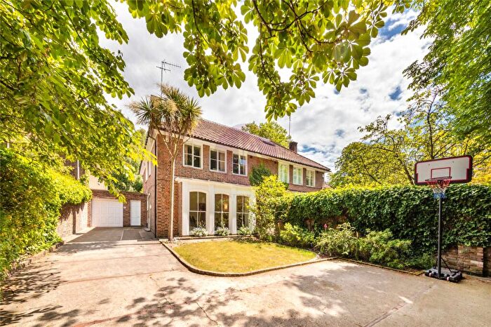 6 Bedroom Semi-Detached House To Rent In Grove End Road, St John's Wood, London, NW8