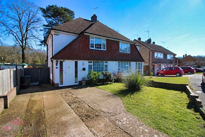 3 Bedroom Semi-detached House To Rent In Monckton Road, Borough Green, TN15