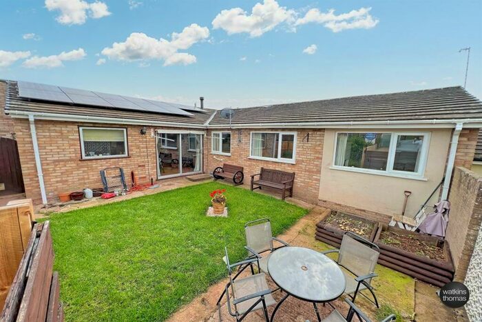 3 Bedroom Bungalow For Sale In Crossways, Peterchurch, Hereford, HR2