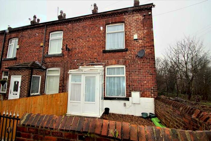 2 Bedroom End Of Terrace House To Rent In Cross Street, Leeds, LS15