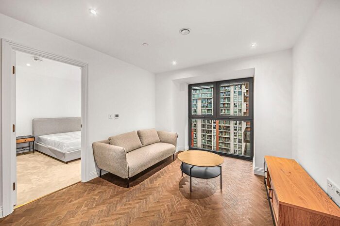 1 Bedroom Flat To Rent In Eden Place, Silvertown, E16