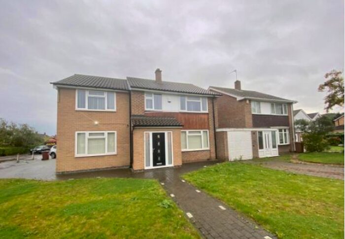 5 Bedroom Detached House To Rent In Woodbank Drive, Wollaton, Nottingham NG8