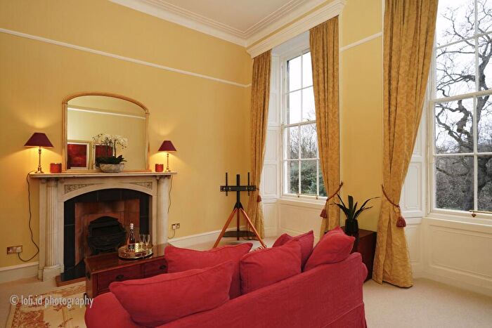 2 Bedroom Flat To Rent In Drummond Place, New Town, Edinburgh, EH3