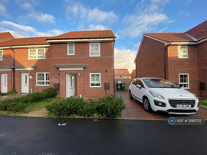 3 Bedroom Semi-Detached House To Rent In Elder Grove, Newcastle Upon Tyne, NE5