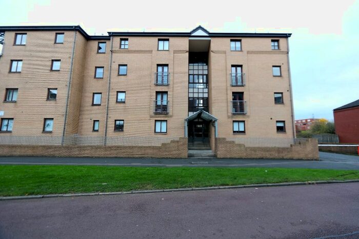 2 Bedroom Flat To Rent In Gladstone Street, Charing Cross, Glasgow, G4