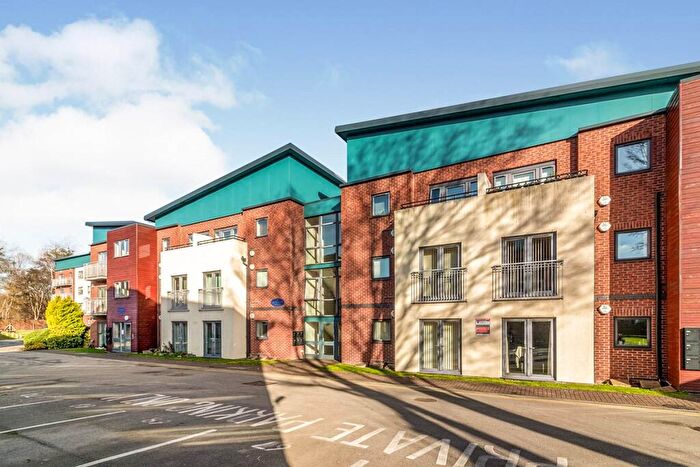 2 Bedroom Apartment To Rent In Middlewood Road, Sheffield, S6