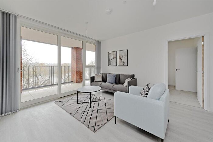 2 Bedroom Apartment To Rent In Rosefinch Apartments, NW9