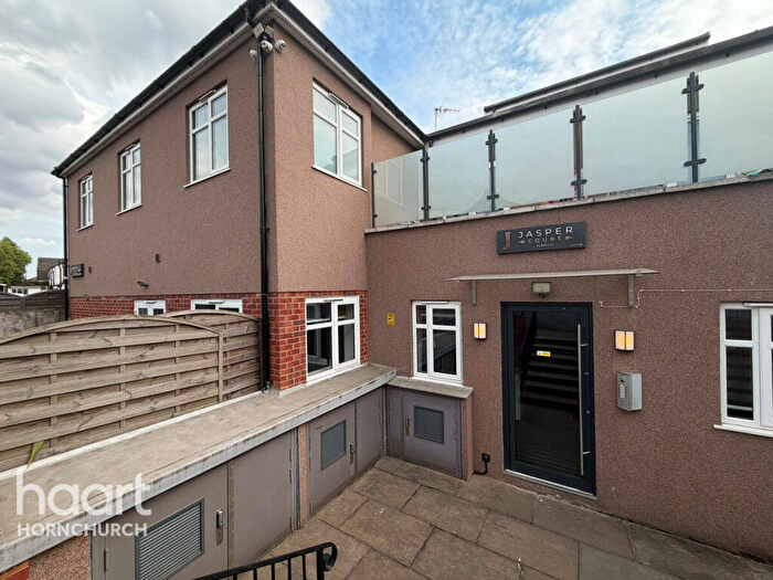 2 Bedroom Apartment To Rent In Purbeck Road, Hornchurch, RM11