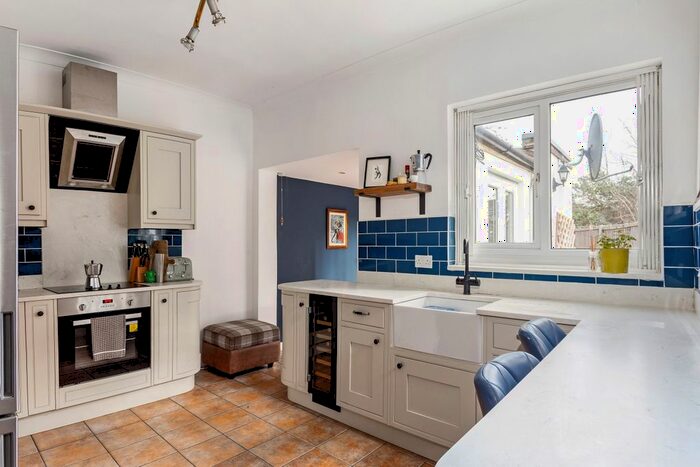 2 Bedroom End Of Terrace House To Rent In Rushdene, Abbey Wood, SE2