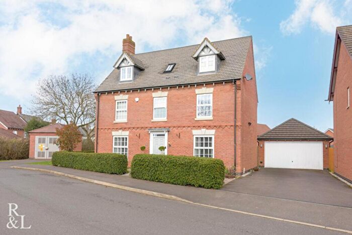 6 Bedroom Detached House For Sale In Frances Way, Ibstock, LE67