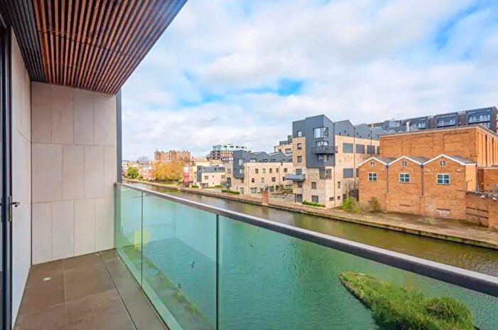 1 Bedroom Flat To Rent In Book House, City Road, London, EC1V