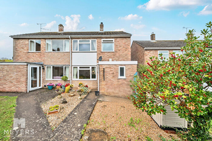 2 Bedroom Semi-Detached House For Sale In Clovermead, Sherborne, DT9
