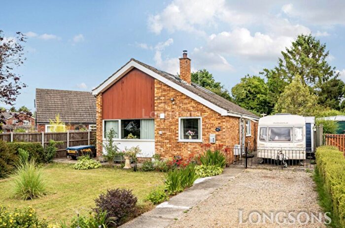 3 Bedroom Detached Bungalow For Sale In Wayland Avenue, Watton, IP25