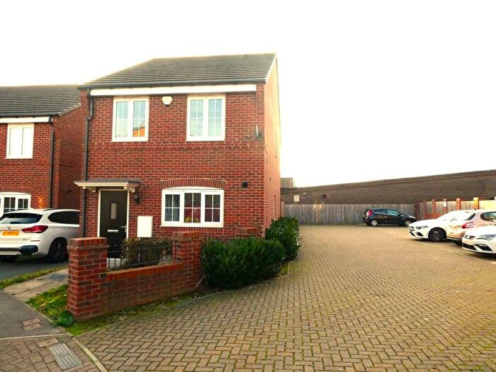 3 Bedroom Detached House To Rent In South Street, Lincoln Gardens, Hyde Park, Doncaster, DN4