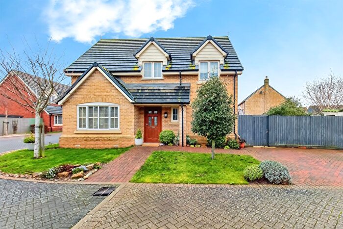 4 Bedroom Semi Detached House For Sale In Hardwick Court, Holme, Peterborough, PE7