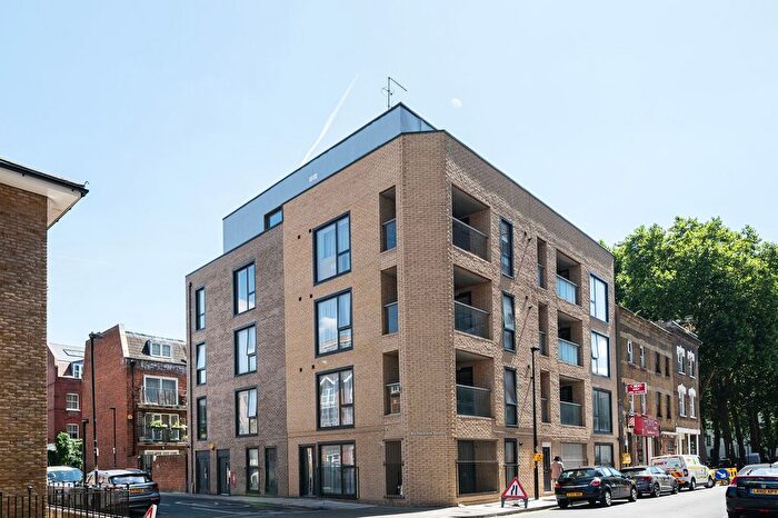 1 Bedroom Flat To Rent In Newark Street, Stepney, London, E1