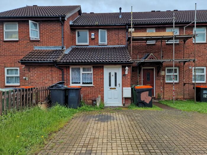 3 Bedroom Terraced House To Rent In Constable Close, Houghton Regis, Dunstable, Bedfordshire, LU5