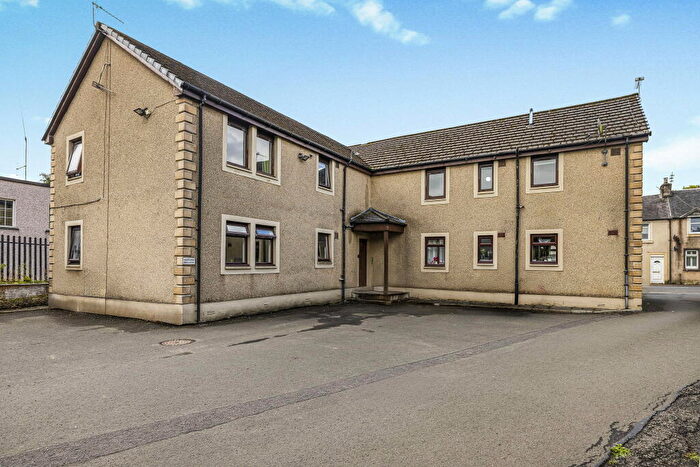2 Bedroom Flat For Sale In Avon View, Strathaven, ML10