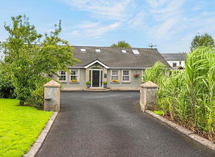 5 Bedroom Detached Chalets For Sale In Duneoin Road, Ballymena, BT42