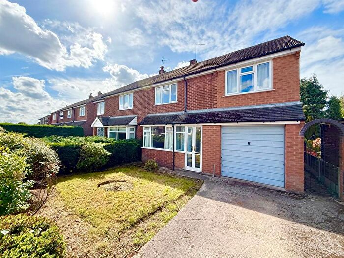 4 Bedroom Semi-Detached House For Sale In Barnfield Road, Bollington, Macclesfield, SK10