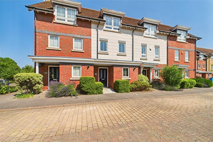 3 Bedroom Terraced House To Rent In Kingfisher Drive, Maidenhead, Berkshire, SL6