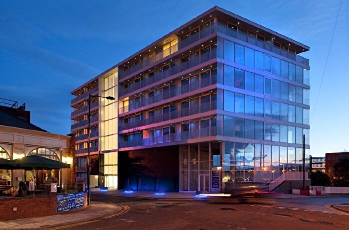 1 Bedroom Apartment To Rent In Market Street, Rotherham, South Yorkshire, S60