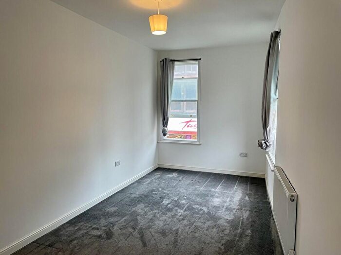 2 Bedroom Apartment To Rent In Bath Street, Ilkeston, DE7