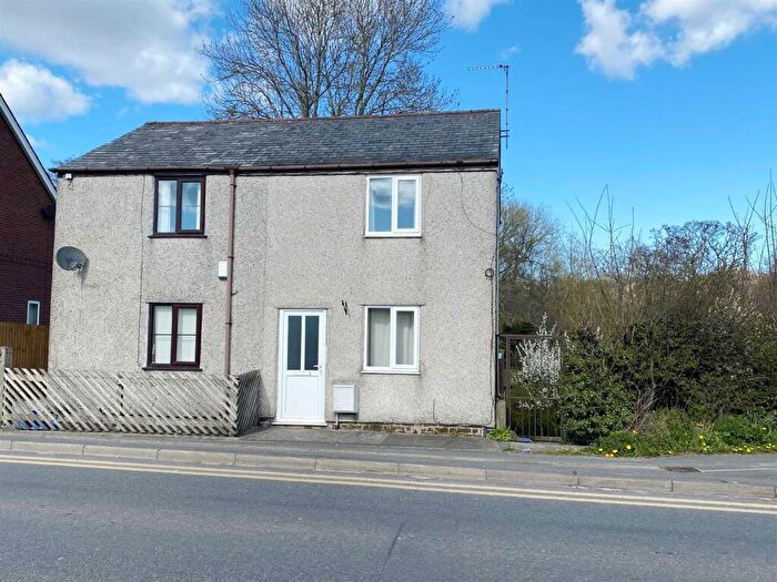 2 Bedroom Semi-Detached House To Rent In Bridge Cottages, Chester Road, Mold, CH7