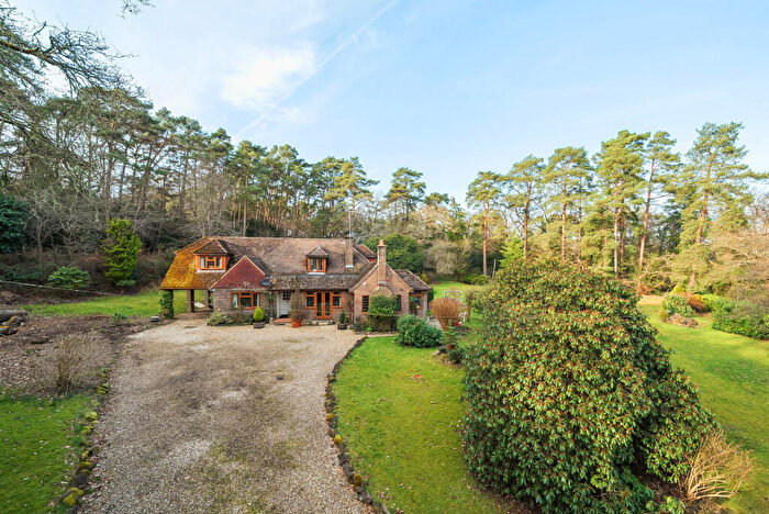 5 Bedroom Detached House For Sale In Tilford Road, Tilford, Farnham, GU10